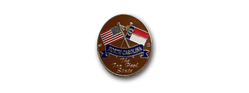 North Carolina State & /USA Flags Medalliom